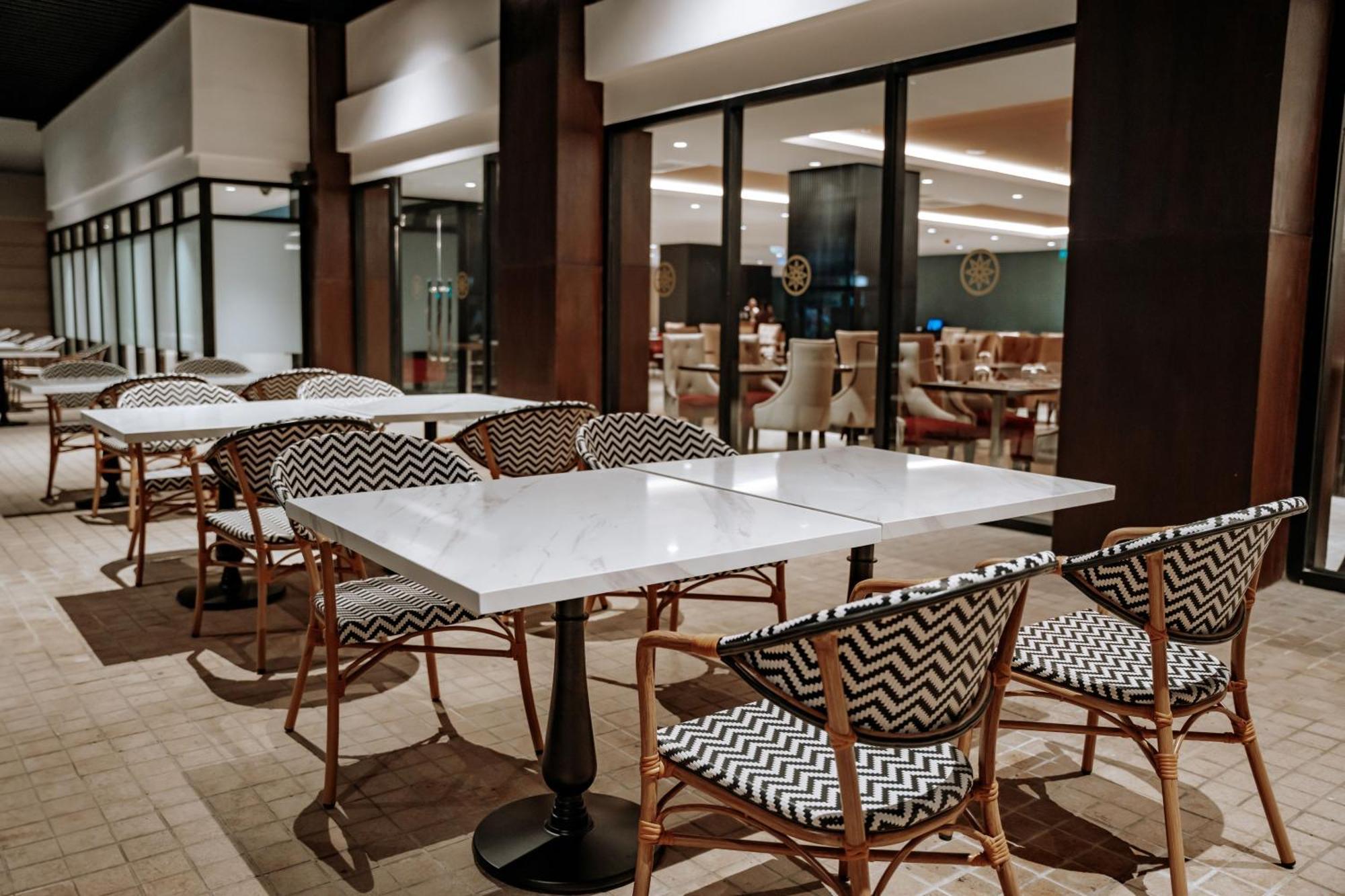 Metrocentre Hotel Tagbilaran City Ngoại thất bức ảnh